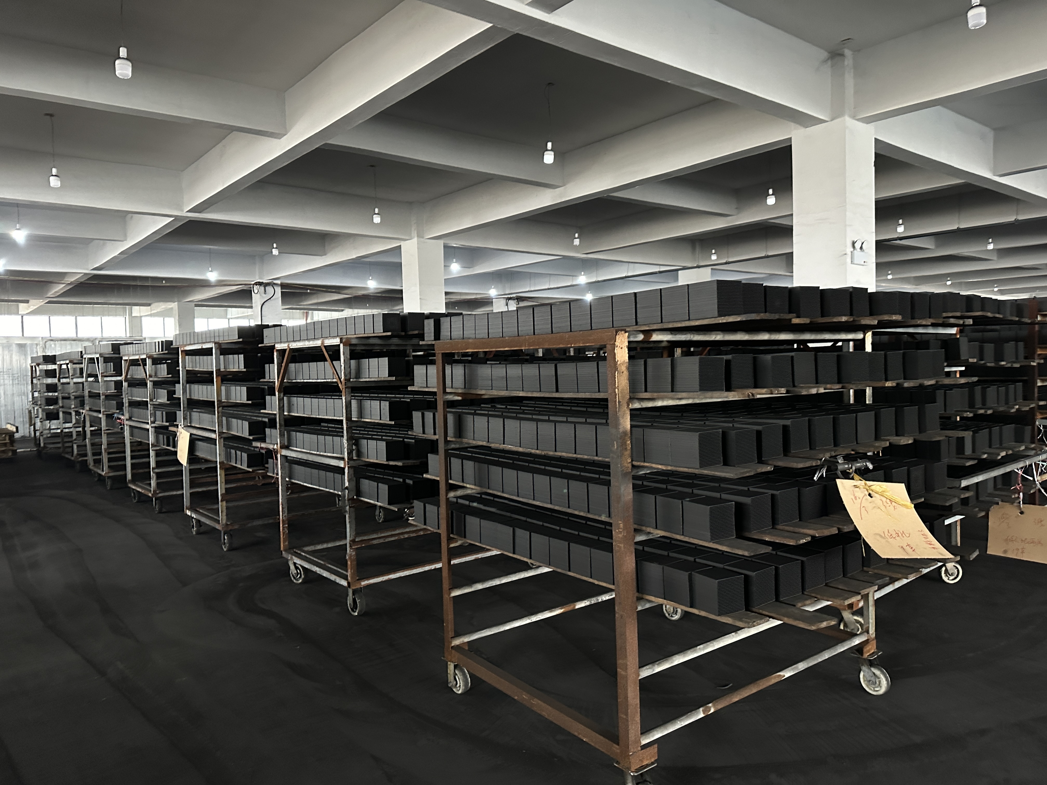 慕榕活性炭产品展示